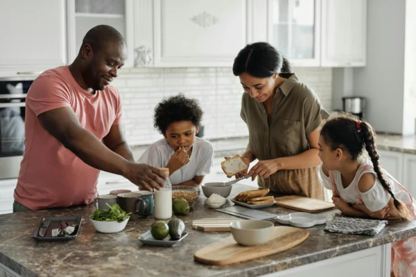 Family doing meal prepping together.